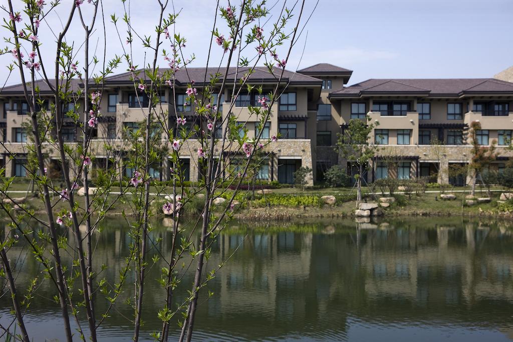 Narada Resort & Spa Liangzhu Ханджоу Екстериор снимка